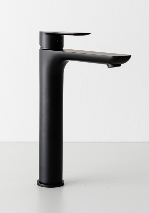 Wastafelkraan Miley mat zwart verhoogd