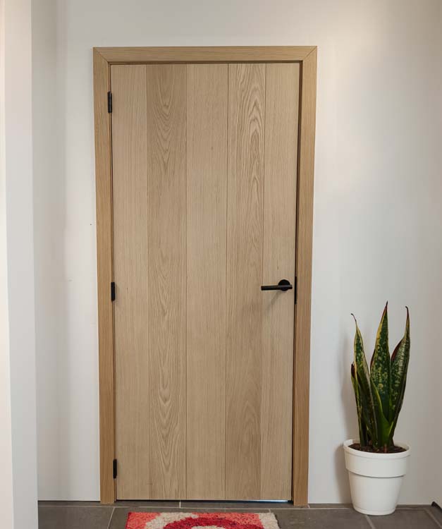 Porte intérieure complète Belves chêne plaqué 201,5x93cm alvéolaire réversible + châssis 40cm