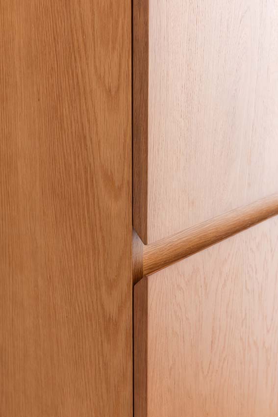 Armoire colonne Fior chêne suspendue 170x40x35cm