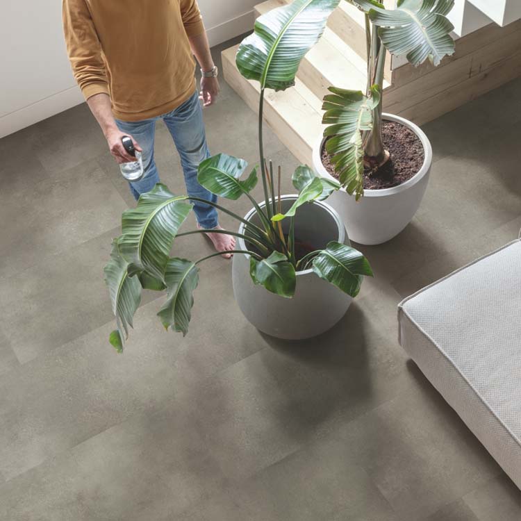 Vinyl Quick-step illume medium tiles 6mm gewolkt beton donkergrijs