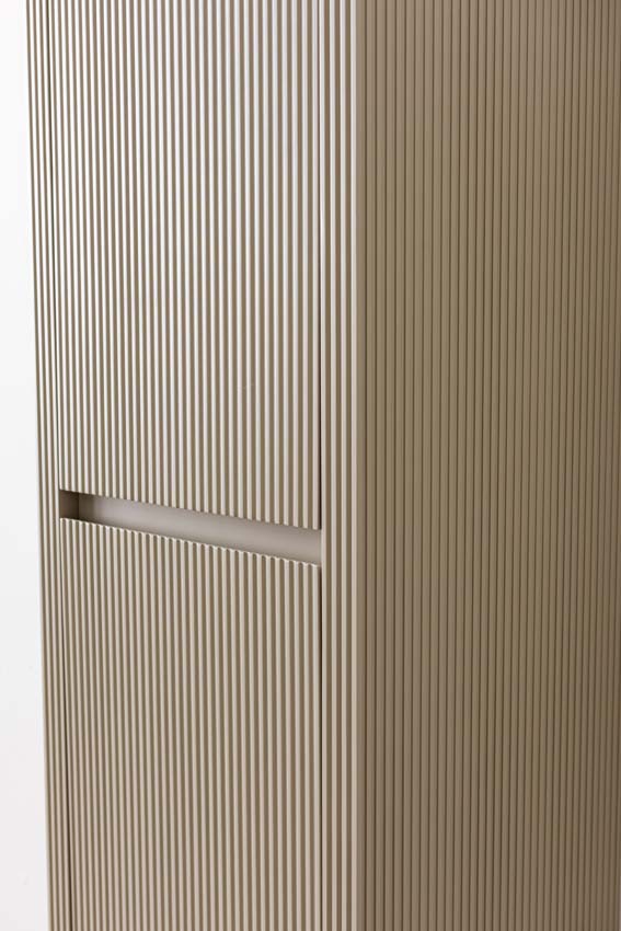 Armoire colonne Amelia gris fumé suspendue 170x40x35cm