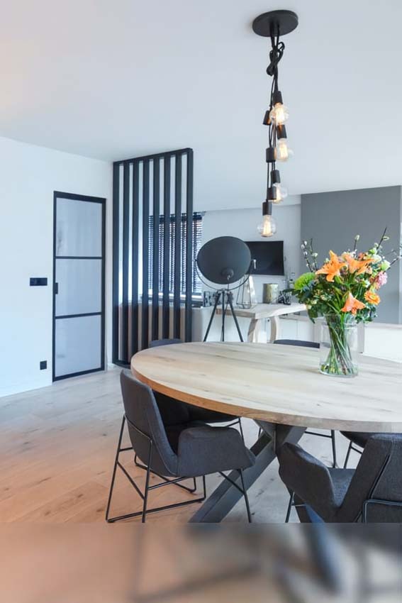 Porte intérieure vitrée simple Luxe Dimaro Nero verre mat sur mesure noir poussant à droite