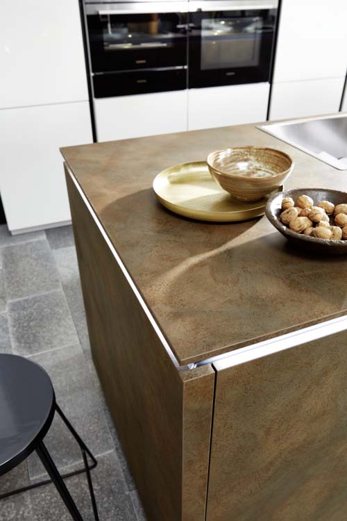 Keuken op maat in kleur roest
