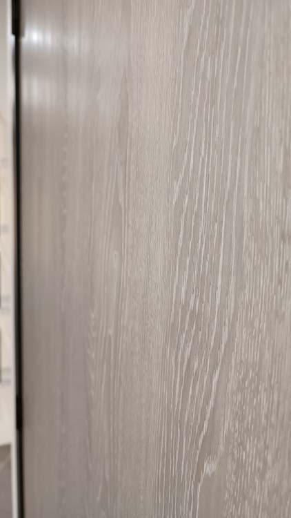 Porte intérieure complète Uran Grey Oak 201,5x73cm alvéolaire réversible + châssis noir 16,5cm