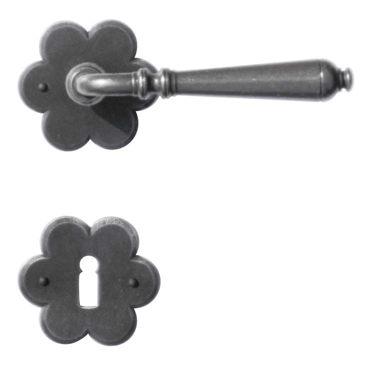 Poignée de porte pro bergamo fer fleur rosace barbe