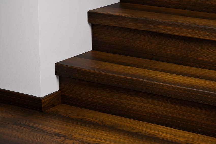 Trapcover Quick-Step gerookte eik 134,1x12x5,9cm