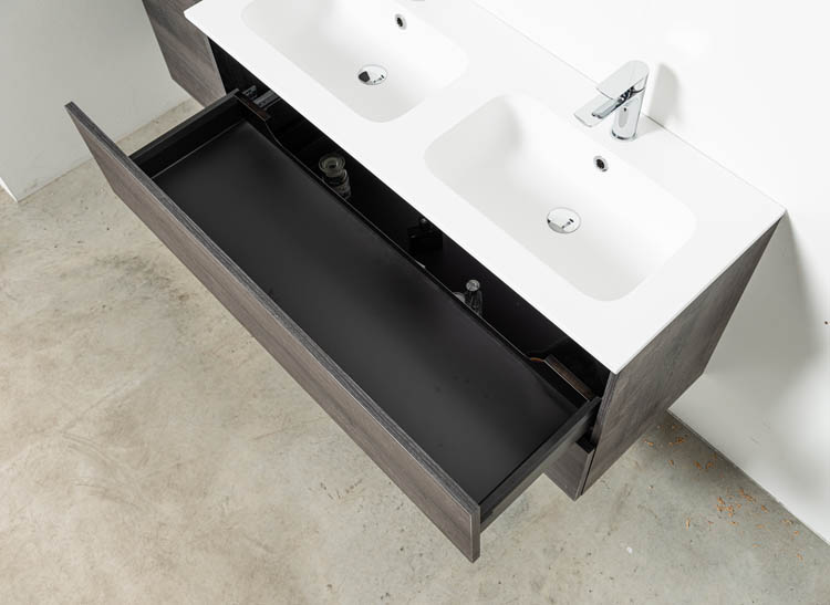 Badkamermeubel Dotan donkere eik hangend met dubbele porseleinen wastafel glanzend wit 120cm