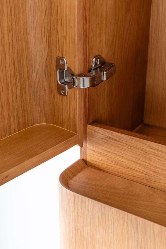 Armoire colonne Floris chêne suspendue 170x40x35cm Armoire colonne Floris chêne suspendue 170x40x35cm