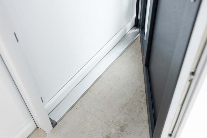 Porte extérieure Lumeo PVC vitrage mat anthracite/blanc 1000x2000mm droite