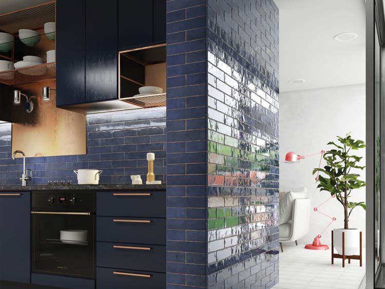 Wandtegel Beccy glanzend blue note 6x24,5cm