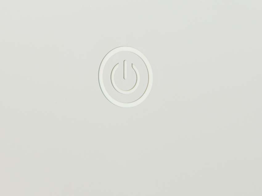 Miroir Floris ovale LED + anti-buée 100x65cm Miroir Floris ovale LED + anti-buée 100x65cm