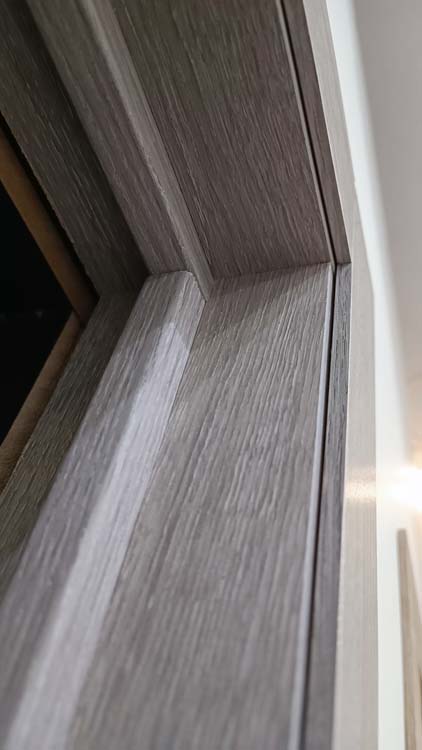 Porte intérieure complète Reale Alpino chêne gris 201,5x83cm structure alvéolaire verticale réversible + châssis 16,5cm