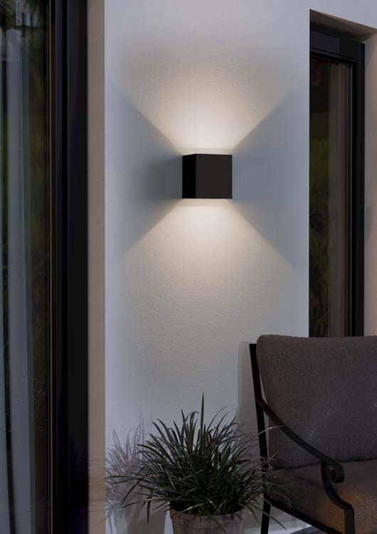 Wandlamp - zwart - 10x10x10cm - LED - 2x3,1W - 3000K