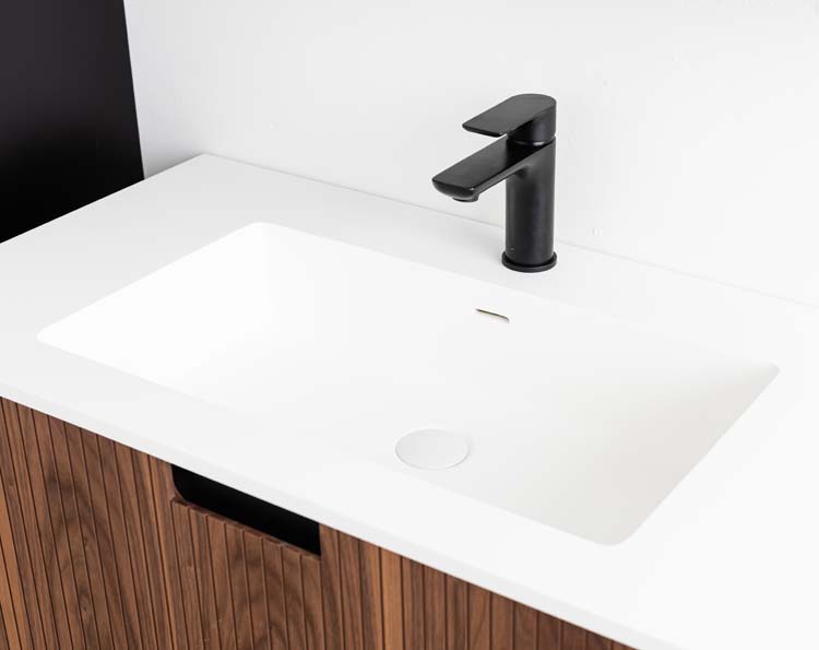 Meuble de salle de bains Willow noyer suspendu avec lavabo simple blanc mat 90cm Meuble de salle de bains Willow noyer suspendu avec lavabo simple blanc mat 90cm