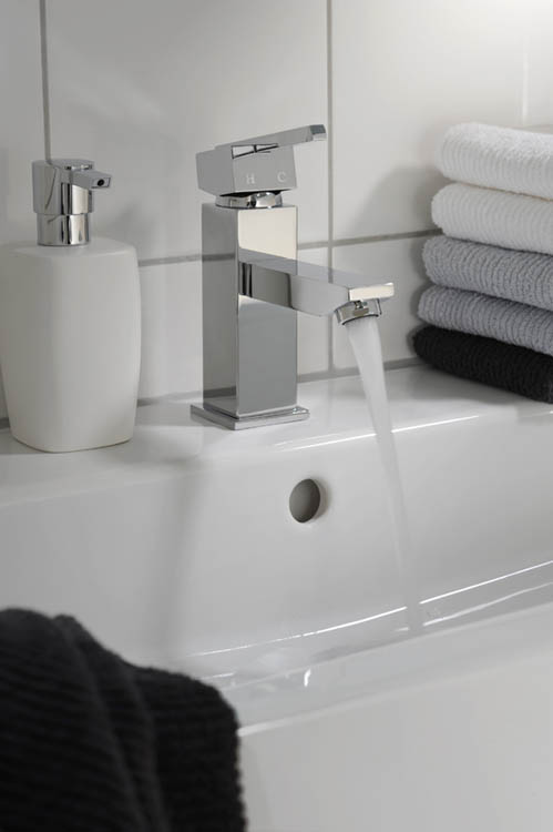 Robinet de lavabo Femke 16,45cm chrome Robinet de lavabo Femke 16,45cm chrome