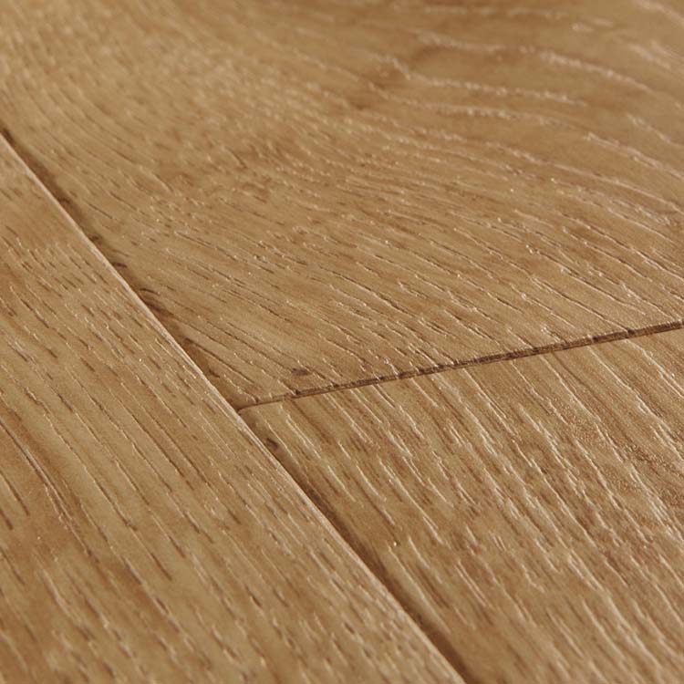 Stratifié Quick-Step Impressive Ultra 12mm chêne classique naturel 138x19cm