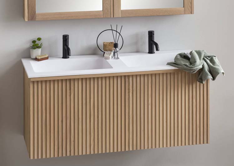 Badkamermeubel Fiori eiken groeven met dubbele wastafel mat wit 120cm