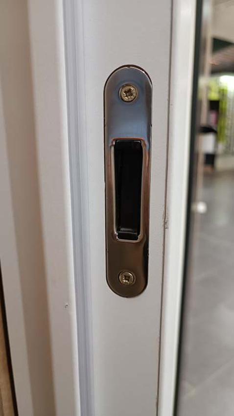 Porte intérieure complète Invisible Flat blanche 201,5x68cm tubulaire gauche + châssis 30cm