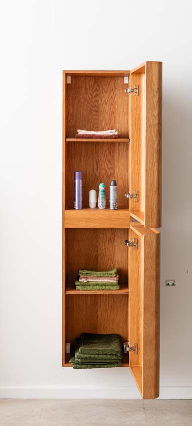 Armoire colonne Floris chêne suspendue 170x40x35cm Armoire colonne Floris chêne suspendue 170x40x35cm