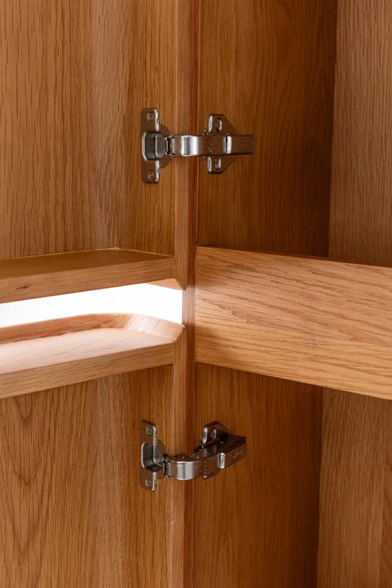 Armoire colonne Floris chêne suspendue 170x40x35cm Armoire colonne Floris chêne suspendue 170x40x35cm