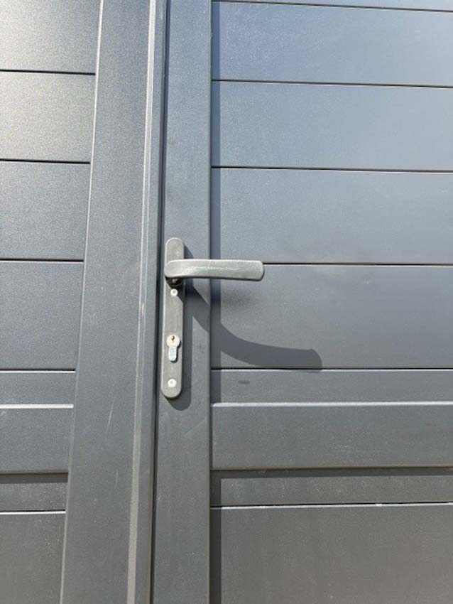 Portail battant Orlando en aluminium double fermé noir mat 350x180cm