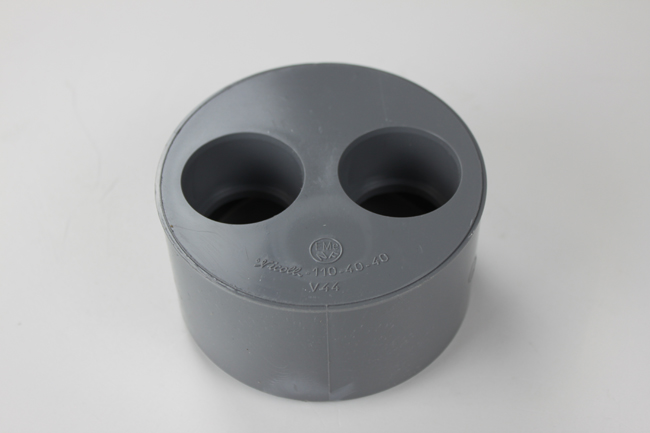 Manchon de réduction 110mm avec 2 raccordements de 40mm