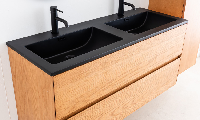 Badkamermeubel Fior eik hangend met dubbele wastafel mat zwart 120cm