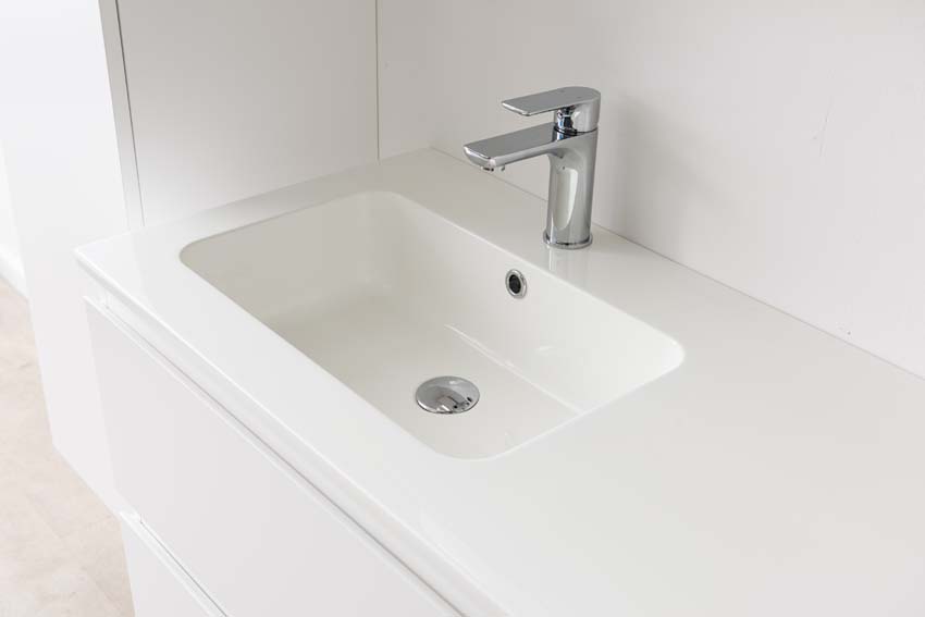 Meuble de salle de bain Tibo blanc avec lavabo simple blanc brillant 120cm