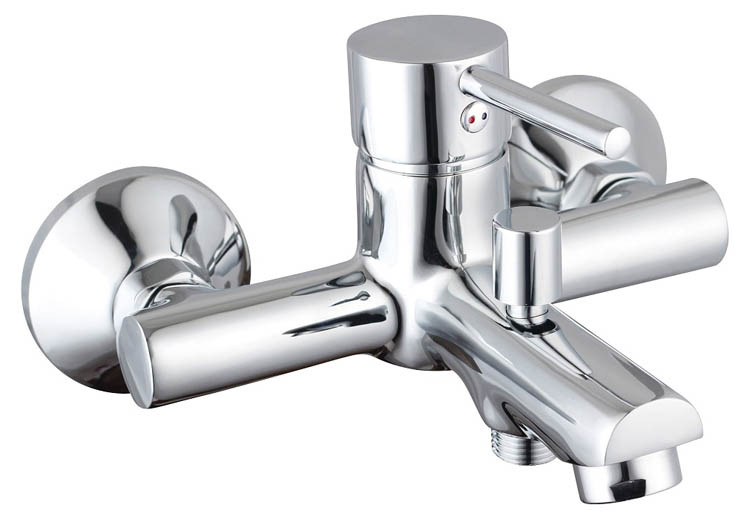 Robinet de bain Laura chrome Robinet de bain Laura chrome