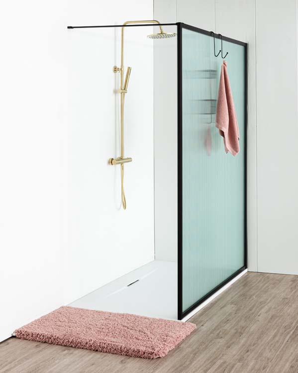 Paroi de douche Umi 2 nervurée profile noire 160x200cm avec barre