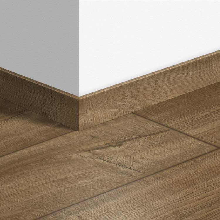 Standaardplint Quick-Step 58 x 12 x 2400 mm Geschraapte eik grijsbruin