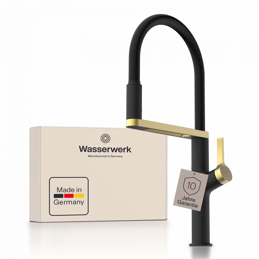 Keukenkraan Wasserwerk WK 2 mat zwart/mat goud met uittrekbare uitloop