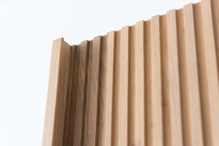 Kolomkast Fiori eik hangend 170x35x32cm