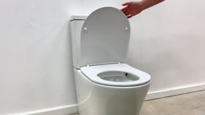 Toilette Gerok blanc avec Geberit rimless Toilette Gerok blanc avec Geberit rimless