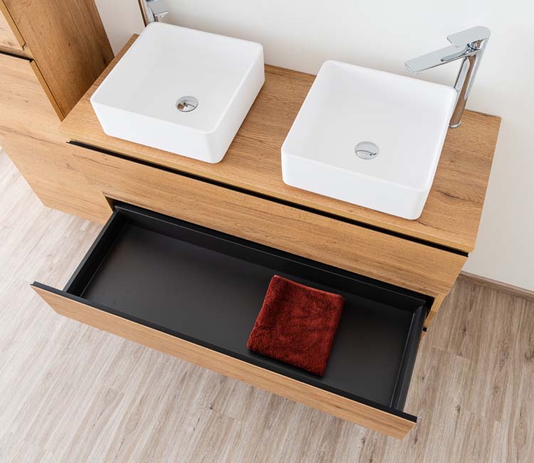 Meuble de salle de bains Daria chêne brun doré sur pied avec plateau en mélamine 120cm Meuble de salle de bains Daria chêne brun doré sur pied avec plateau en mélamine 120cm