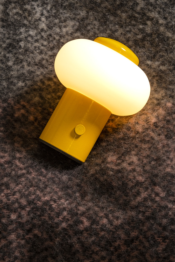 Lampe de table rechargeable pour l'intérieur et l'extérieur - Batterie rechargeable - Ø7,7cm - LED dimmable - 1x1,2W 2600K/3000K - IP44 - Jaune ocre