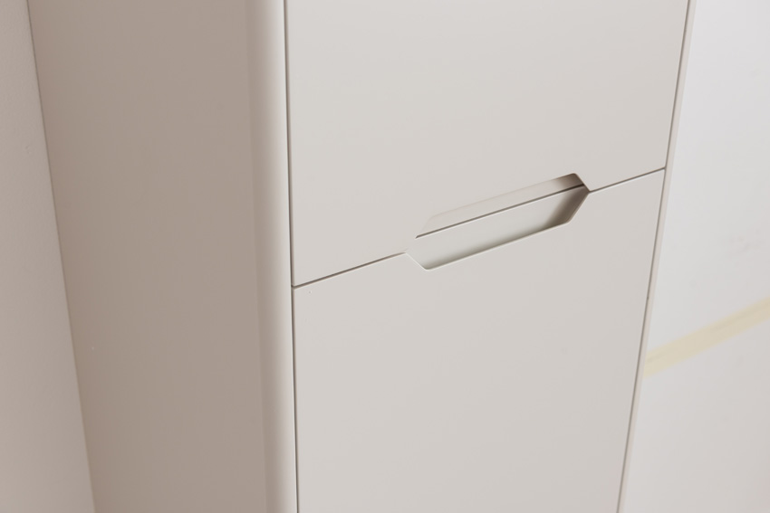 Armoire colonne Billie beige suspendue 170x40x35cm