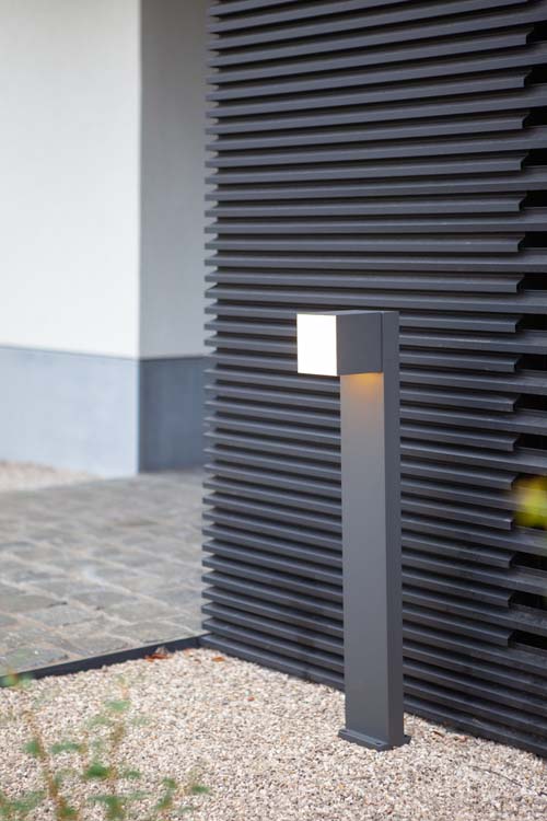 Buitenverl LED paal 1 head zwart mat 3000K 600LM