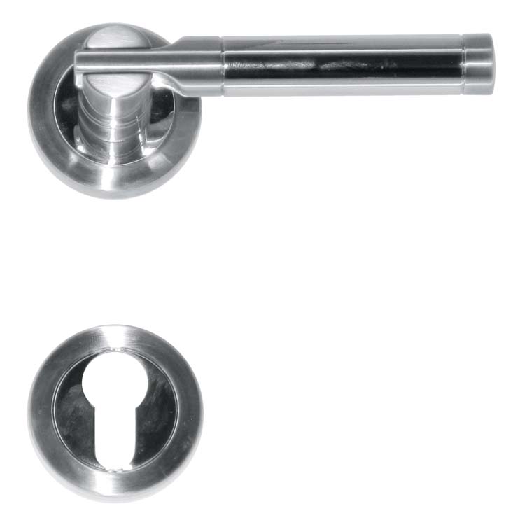 Poignée de porte pro catania nickelé rosace cylindre