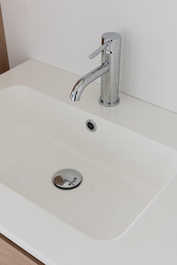 Badkamermeubel Bianca eiklook hangend met enkele wastafel glanzend wit 120,5cm