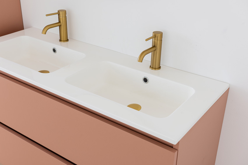 Meuble de salle de bains Dotan abricot suspendu avec double lavabo blanc brillant 120cm