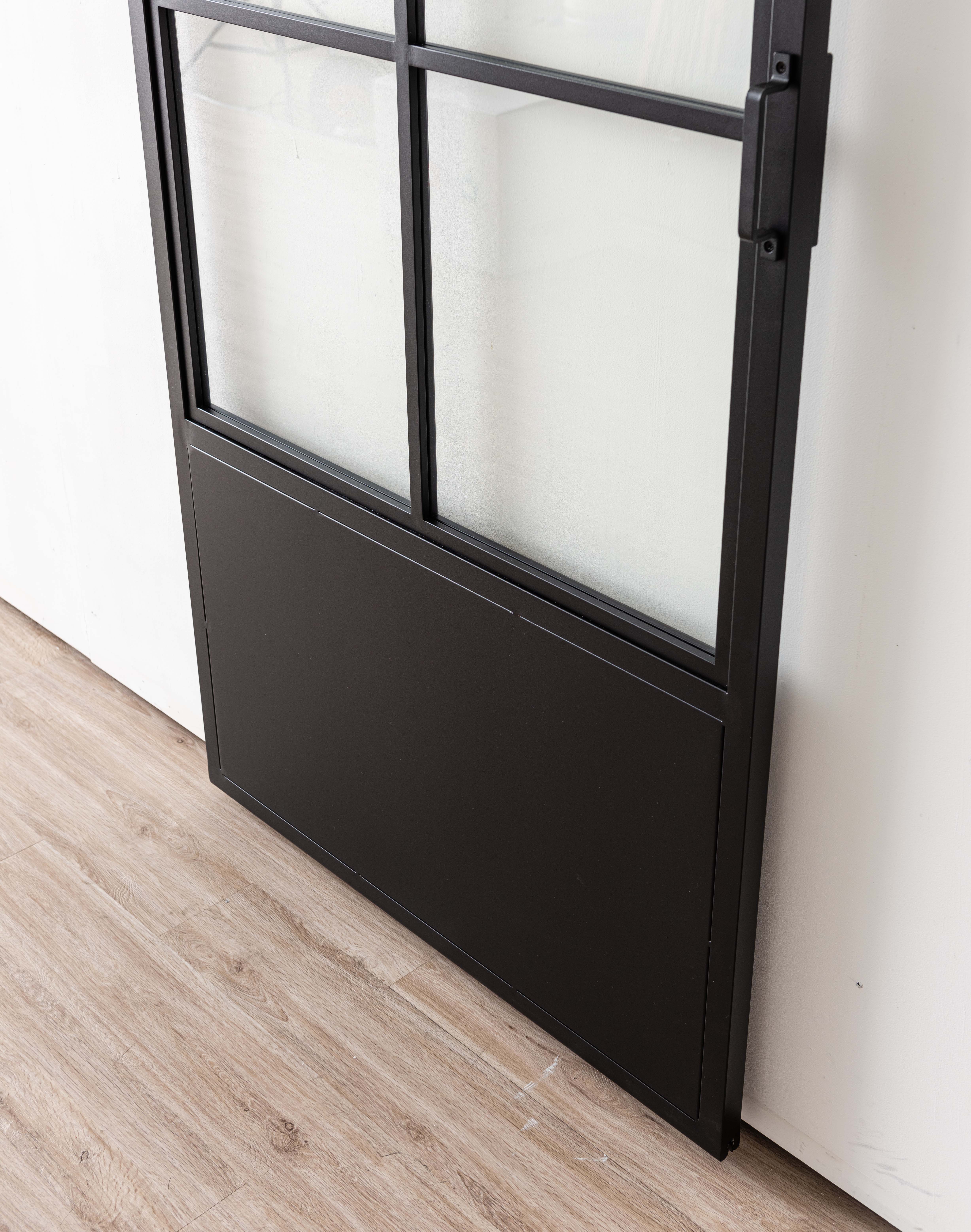 Porte coulissante simple en acier complète Tyra 6R sur mesure + rail noir