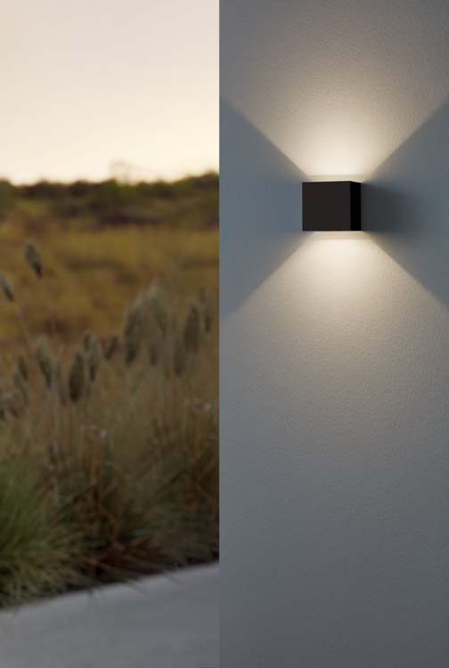 Wandlamp - zwart - 10x10x10cm - LED - 2x3,1W - 3000K