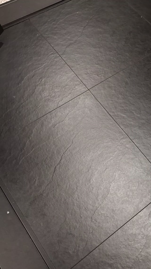 Carrelage de sol Tony 60x60x0.9cm Carrelage de sol Tony 60x60x0.9cm