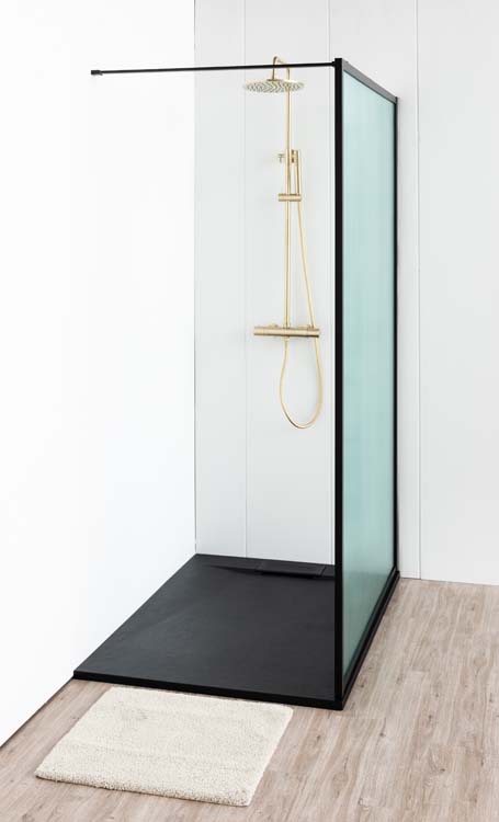 Paroi de douche Umi 2 nervurée profile noire 140x200cm avec barre