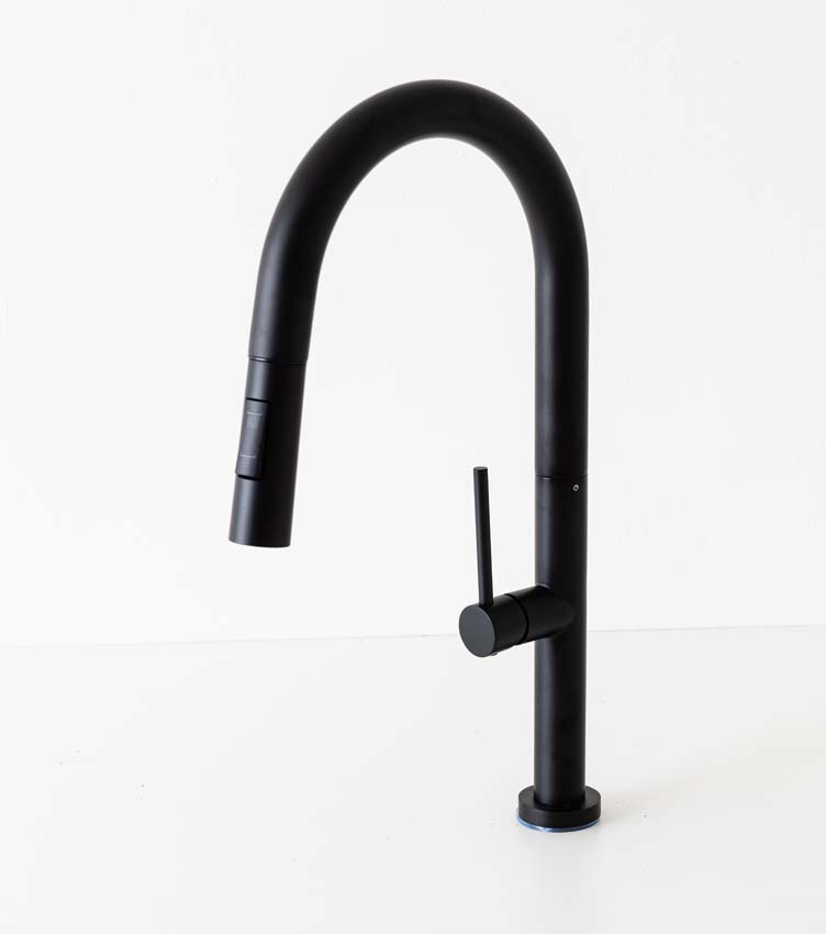 Keukenkraan Maverick mat zwart met uittrekbare uitloop Keukenkraan Maverick mat zwart met uittrekbare uitloop