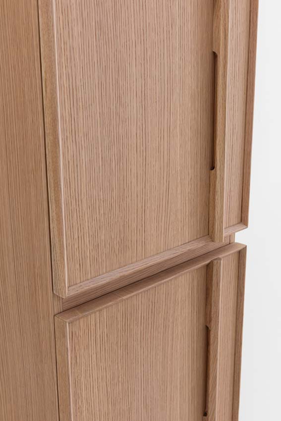 Kolomkast Felix eik hangend 170x40x35cm