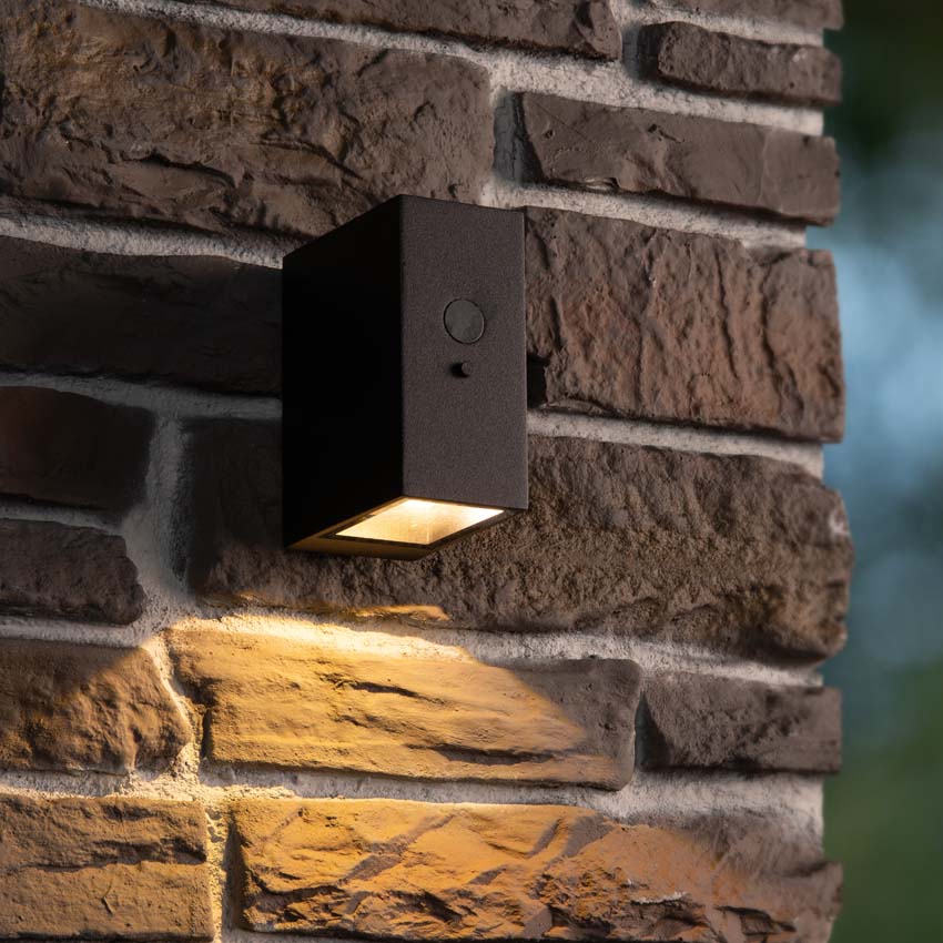 Wandlamp Solar Vito - zwart - LED dimbaar - 1x1W - 2850K/3150K - IP54 - Dag/nacht sensor