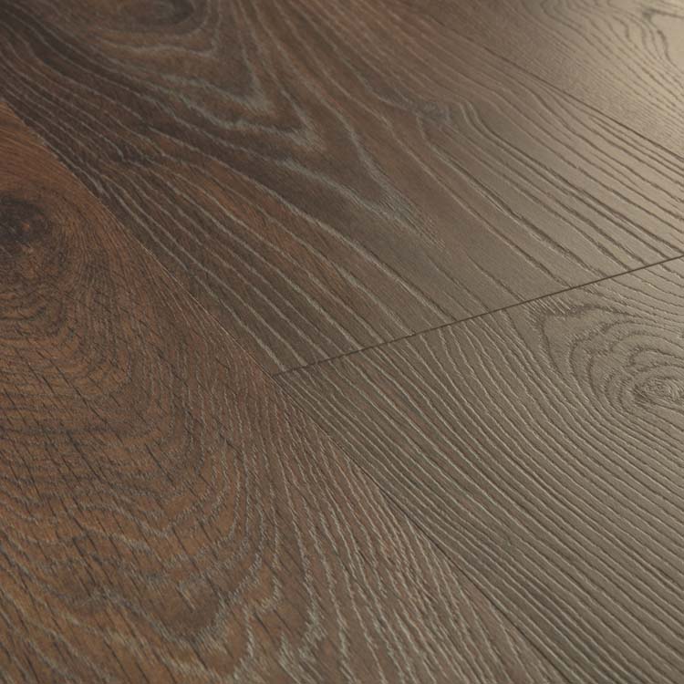 Stratifié Quick-Step Classic 8mm chêne brun cacahuète 120x19cm