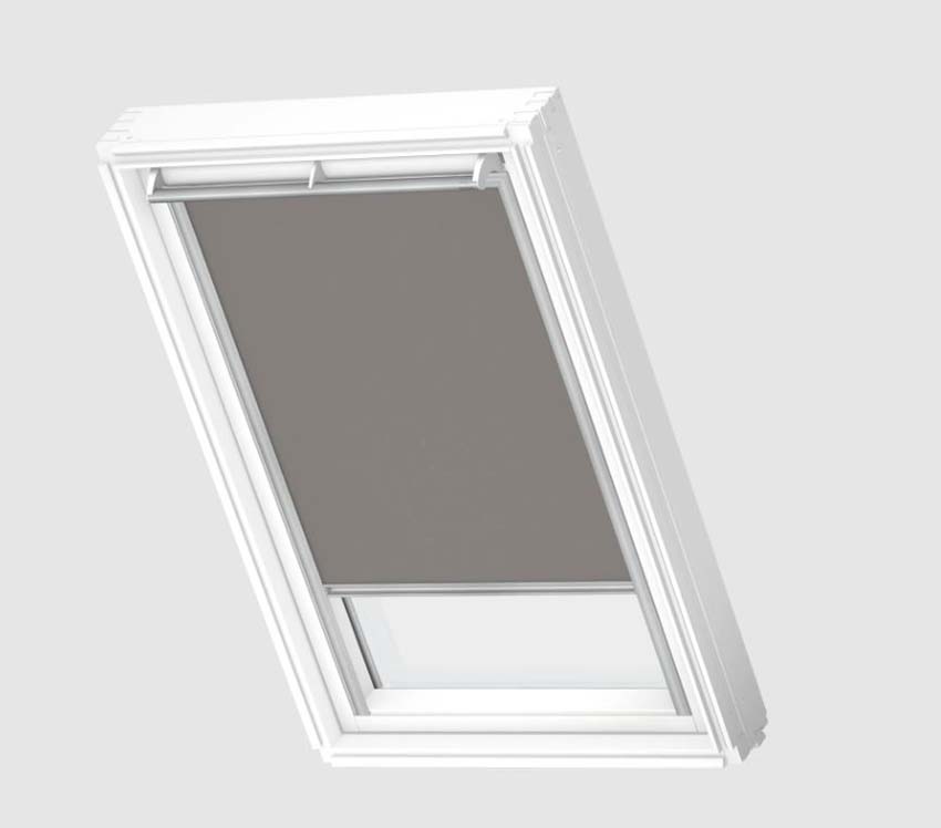Store enrouleur Velux occultant à commande manuelle gris SK08 0705S